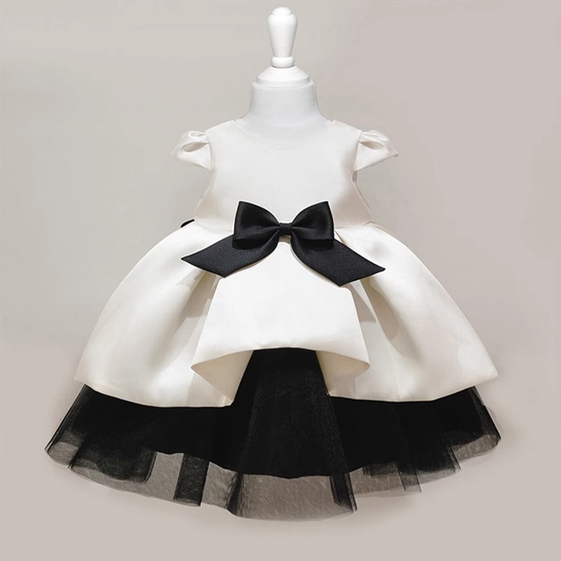 Baby Clothing Dresser - فستان عيد الميلاد الأول للفتيات الكوريات