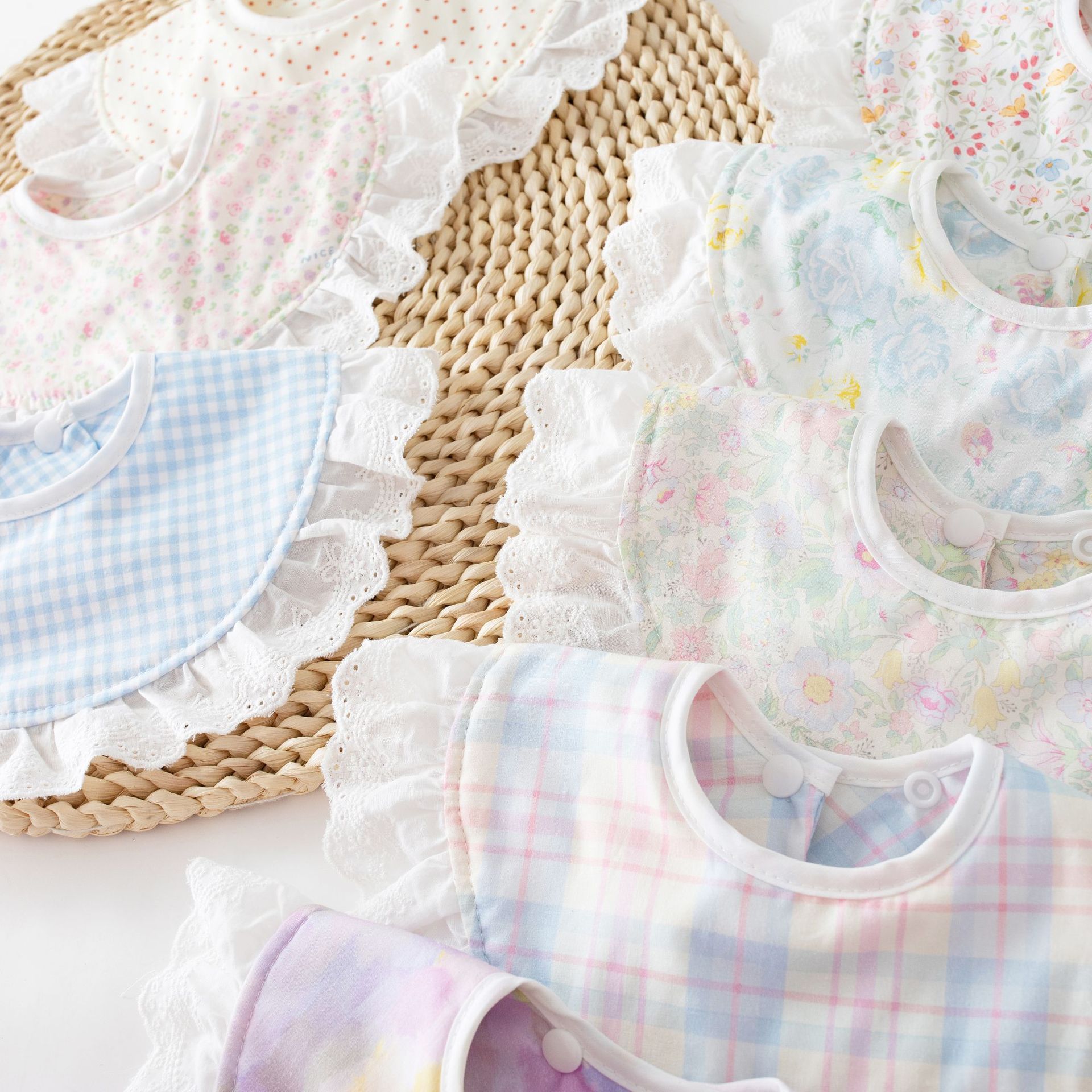 مناديل قطنية كتانية جديدة للأط - مراجعة Baby Clothing Dividers وسعره